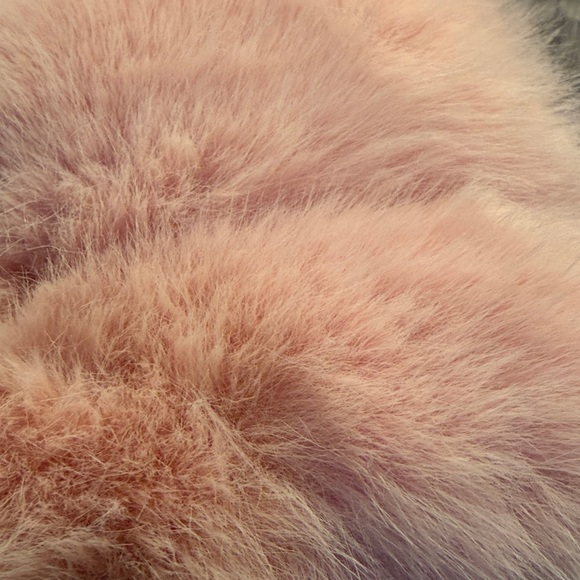 Elegant Pink Faux Fur Hat - Picture 8 of 10